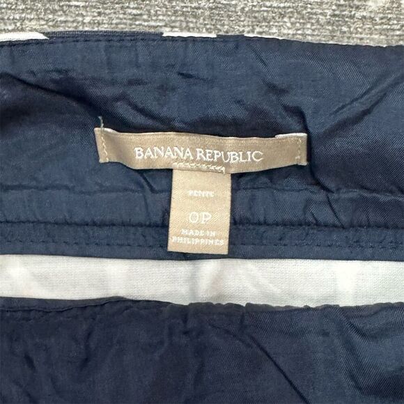 Banana Republic Women's Petite Blue Geometric Pencil Skirt Size 0 - Picture 7 of 9